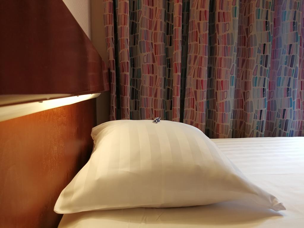 Hotel Jaemsae Екстериор снимка